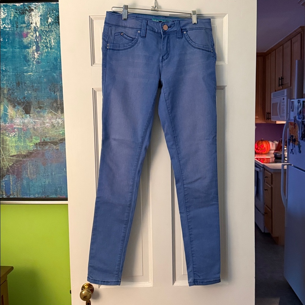 Wanna Betta Butt skinny stretch jeans.